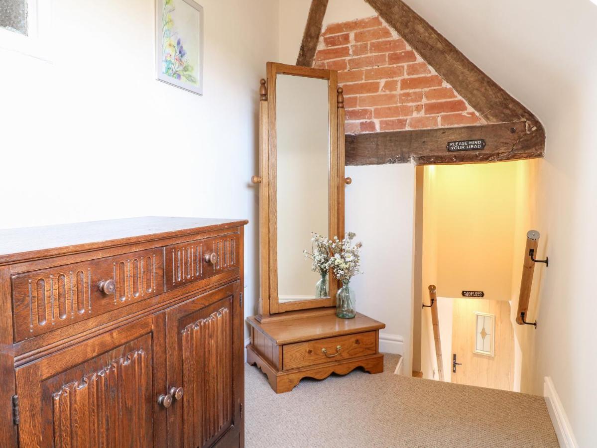 Tolldish Cottage Stafford Exterior photo